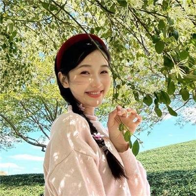 高歌艳舞乐璇宫